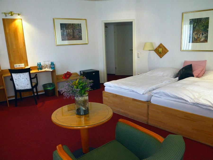 Hotel-Nachtwaechter Unna Esterno foto